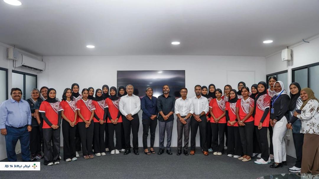ހޮންކޮންގް މުބާރާތުން މެޑަލް ހޯދި ނެޓްބޯޅަ ދެޓީމާ ވަޒީރު ބައްދަލުކުރައްވައިފި