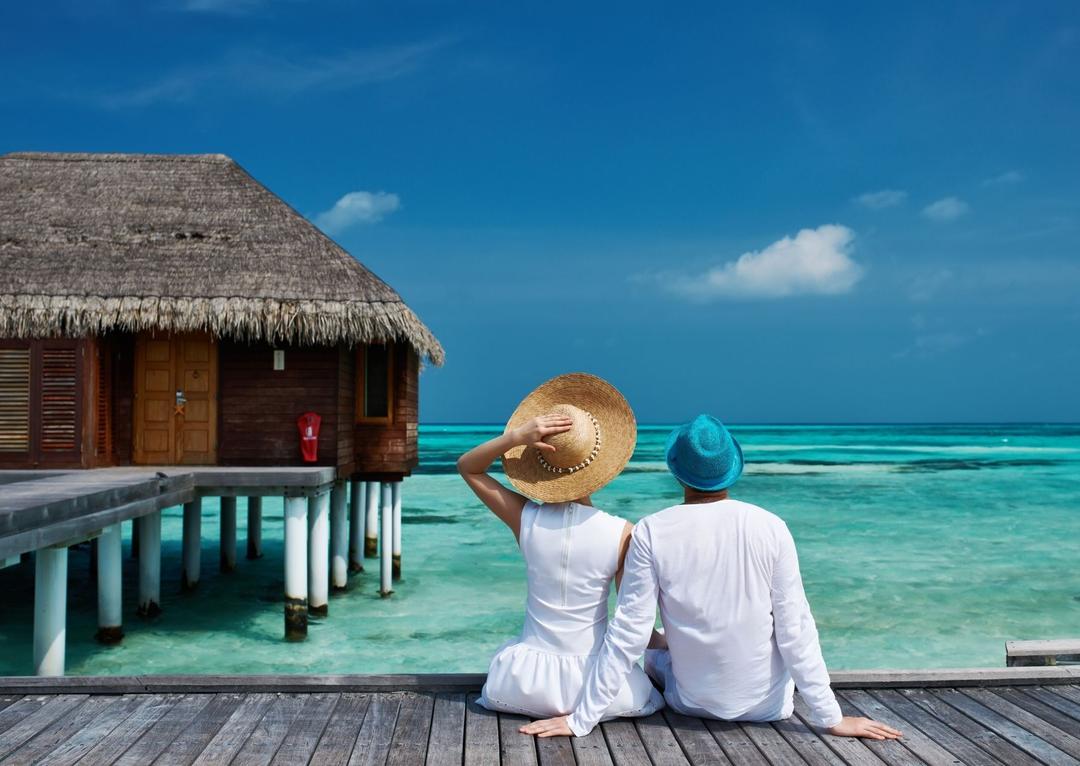 ކޯޕަރޭޓް އިންކަމް ޓެކްސް އާއި އާންމު މުދަލާއި ޚިދުމަތުގެ ޖީ.އެސް.ޓީ.އިން ލިބުނު އާމްދަނީ މައްޗަށް
