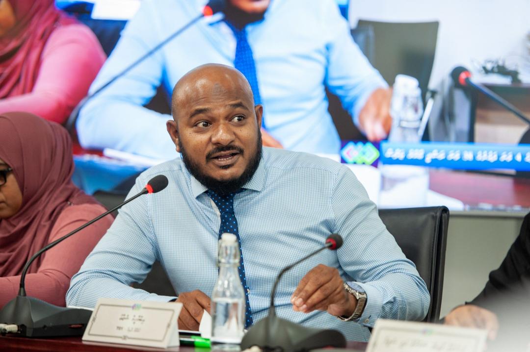 ރައީސް މުއިއްޒު ކުރައްވަން ޖެހިވަޑައިގަތީ އުނދަގޫ ވެރިކަމެއް: ޝުޖާއު
